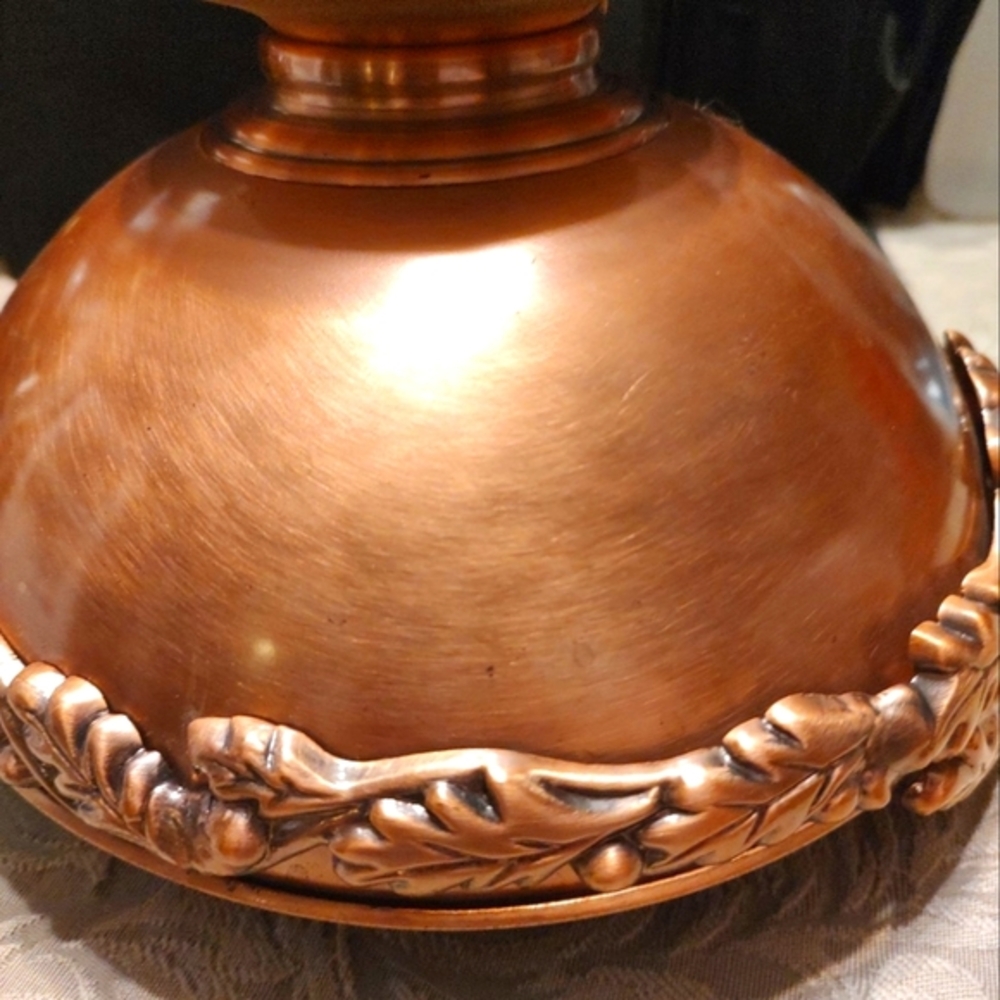 🔸🍂🔸Beautiful Vtg Copper Metal Leaf Pedestal Display Fruit Bowl Centerpiece - Picture 9 of 16